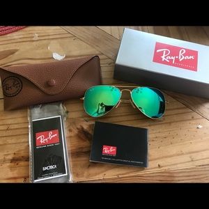 New Ray-Ban Aviators never worn